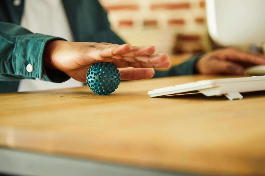 Acupressure massage ball