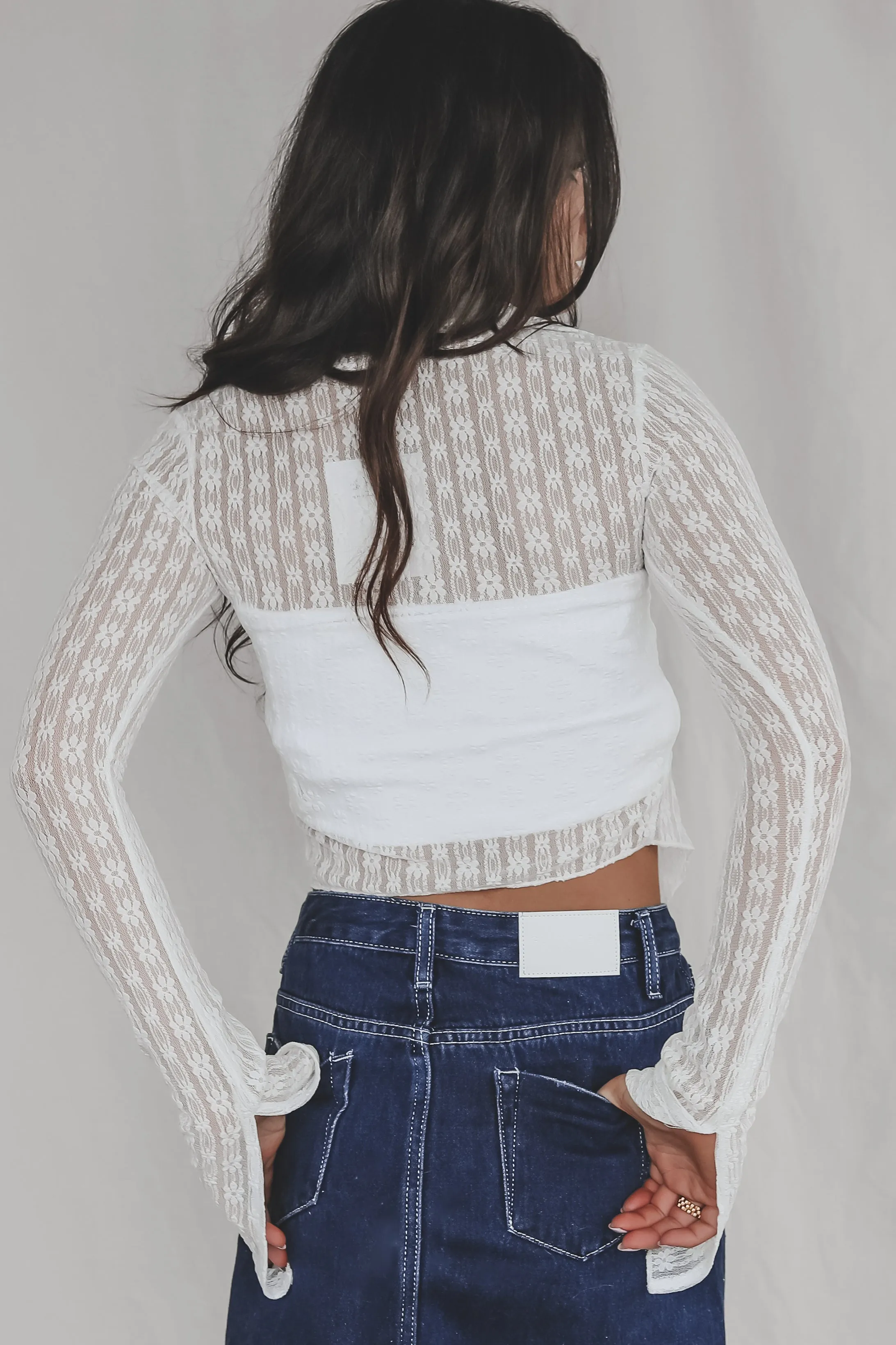 Heavenly Dainty White Lace Top Long Sleeve Top