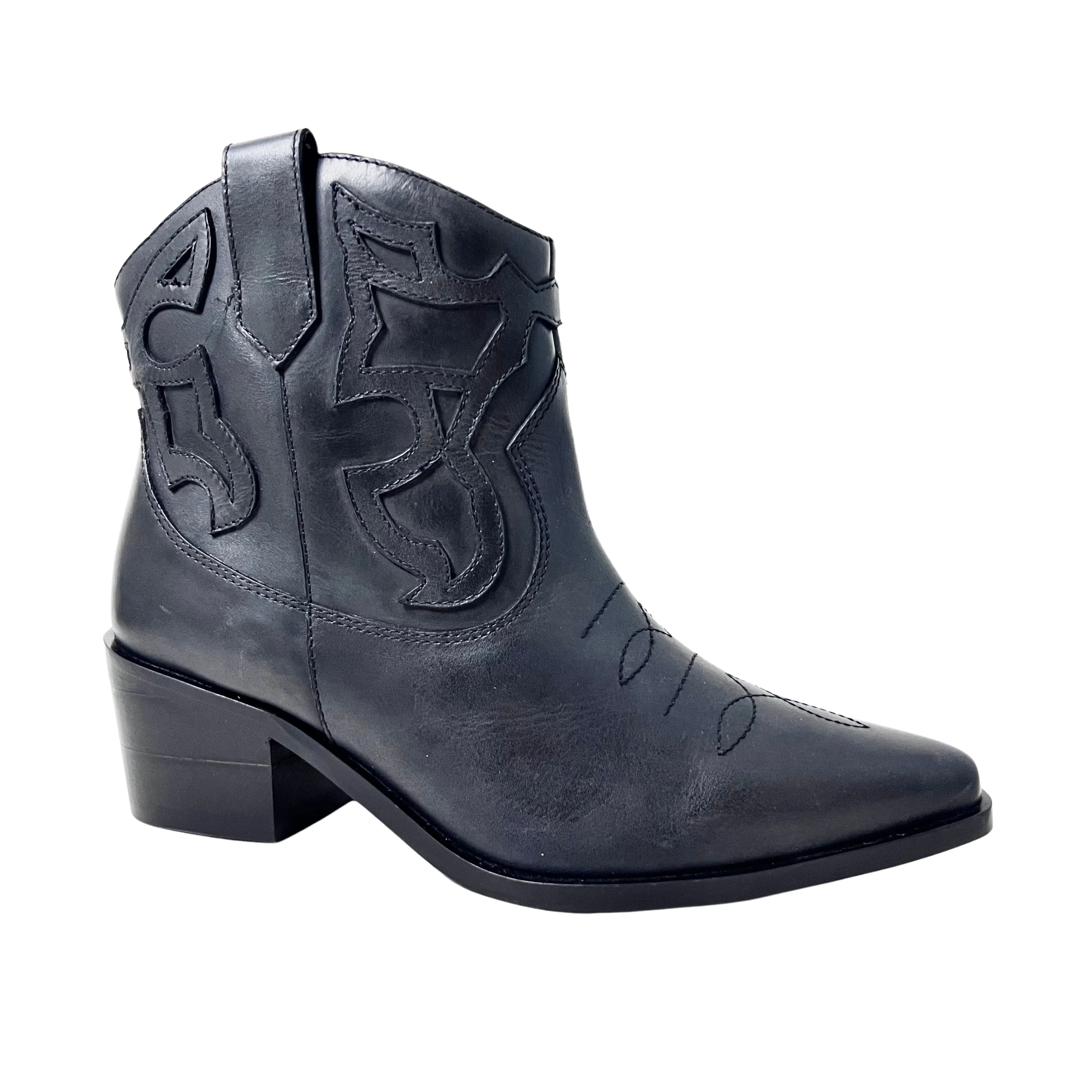 Stevie Black Western boot